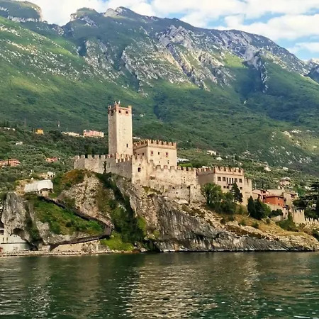 Apartment Estera Malcesine