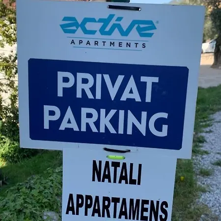 Estera Apartment *